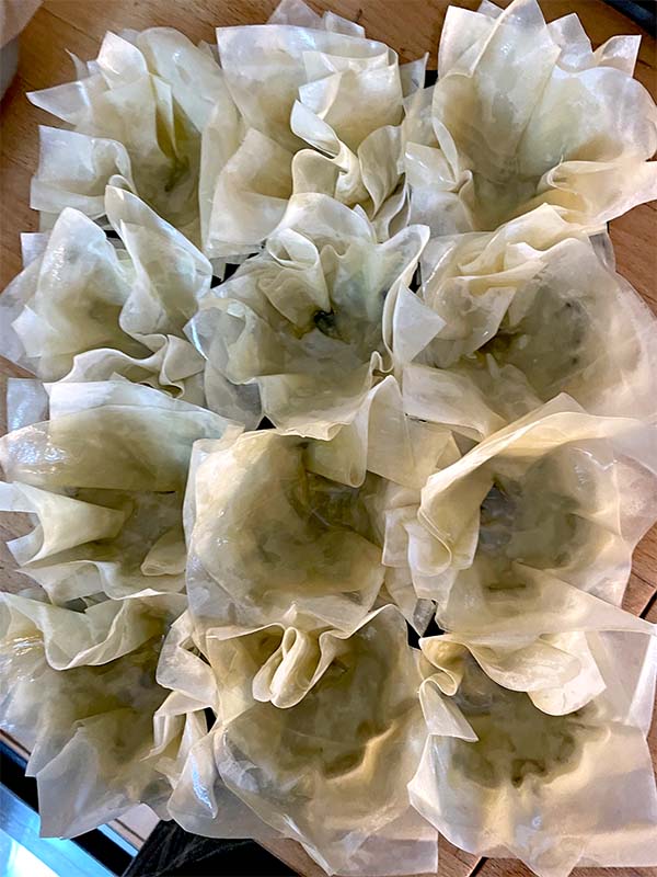 Filo pastry parcels